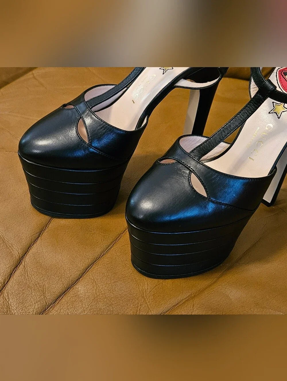 Gucci Black Leather Angel Platform T-Strap Heels Size 4 US (EXCELLENT CONDITION)